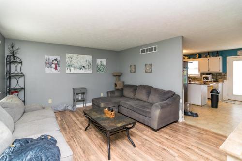 1008Regency-0002