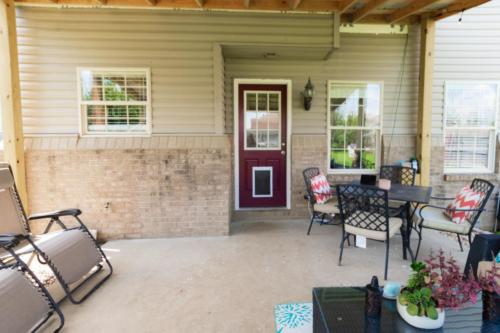 104Crowe-0206