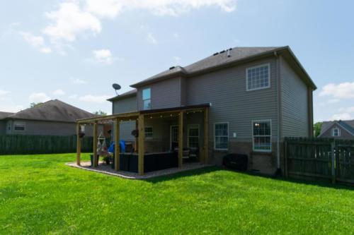 104Crowe-0223