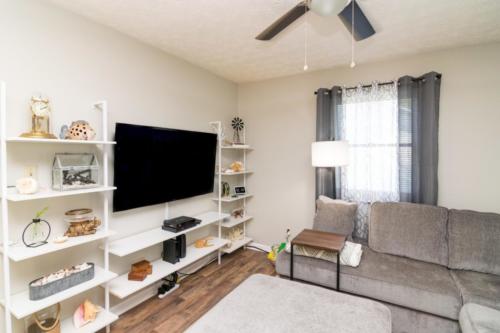 104Pine-0006
