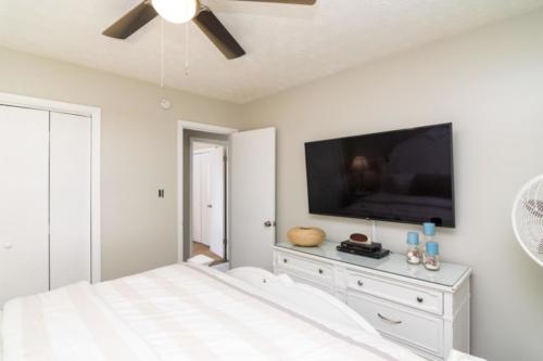 104Pine-0080