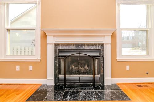 1072HeatherGate-0055