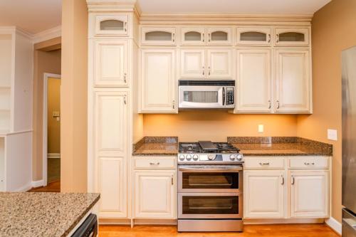 1072HeatherGate-0079