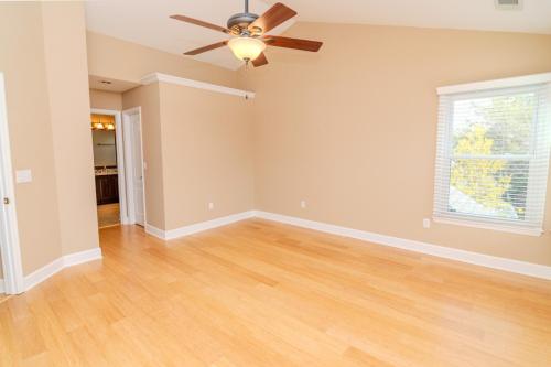 1072HeatherGate-0102