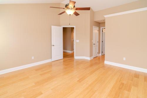 1072HeatherGate-0104