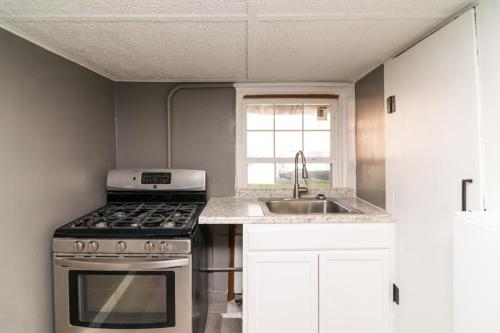112-5E4th-0267