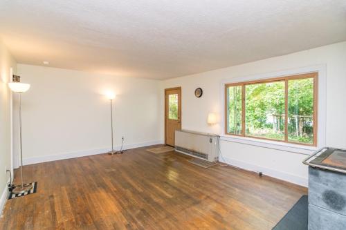 11328Hwy11-0054