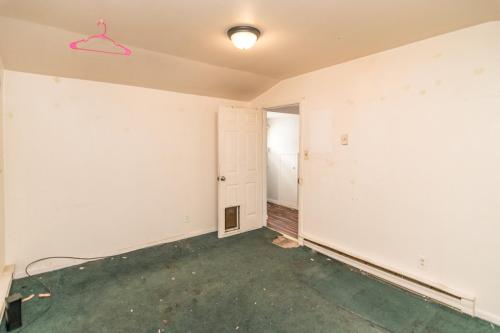 119BrownApt-0016