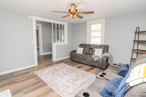 123EBroadway-0223