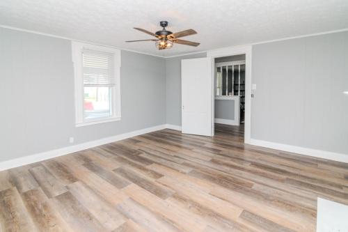 123EBroadway-0231