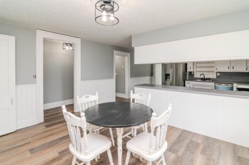 123EBroadway-0239