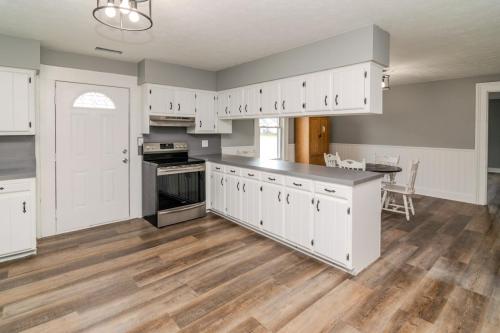 123EBroadway-0250