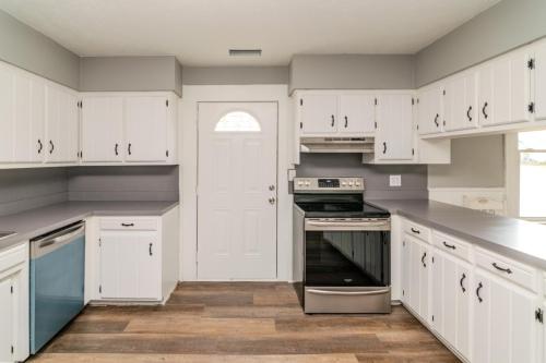 123EBroadway-0261