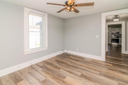 123EBroadway-0277