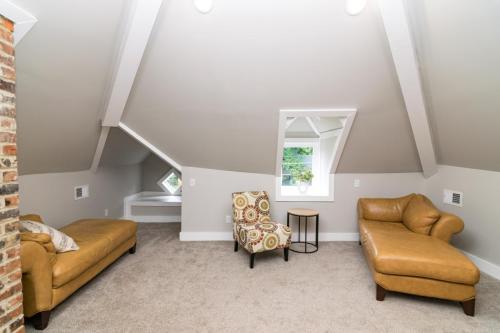 124OldLafayette-0136