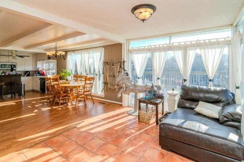1250WellsLanding-0013