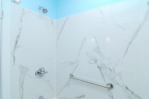 1250WellsLanding-0103