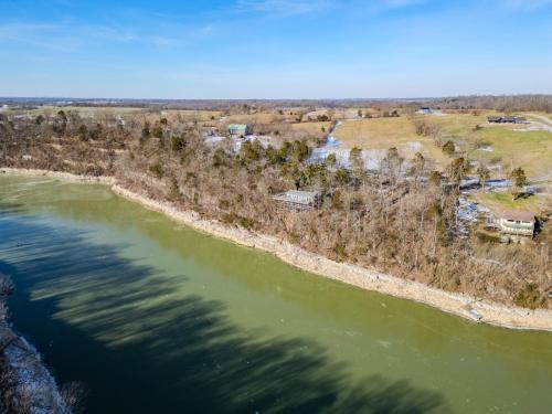 1250WellsLanding-0207