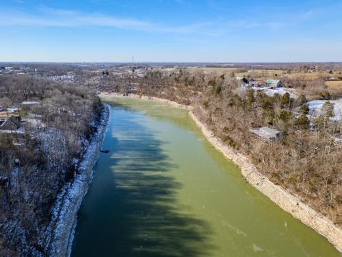 1250WellsLanding-0208