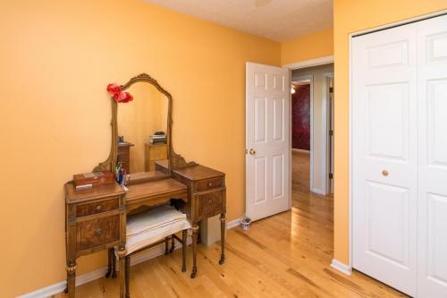 1277Fulton-0054