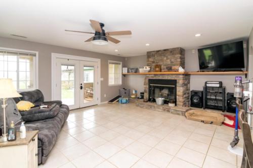1279MoundHill-0336
