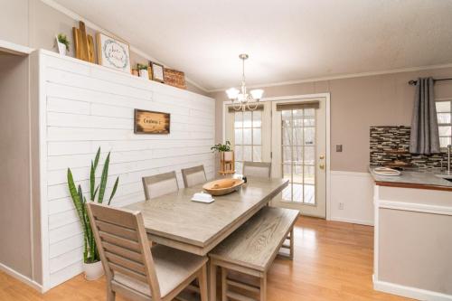 1315SandHill-0121