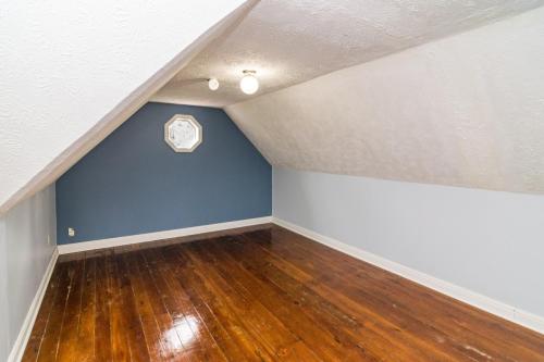 132Boone-0105