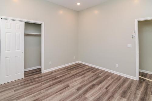 132W7th1-0017
