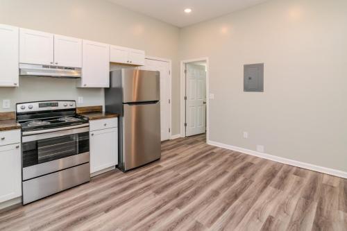 132W7th1-0036