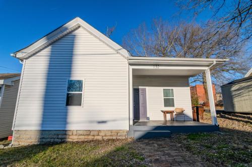 132W7th1-0052