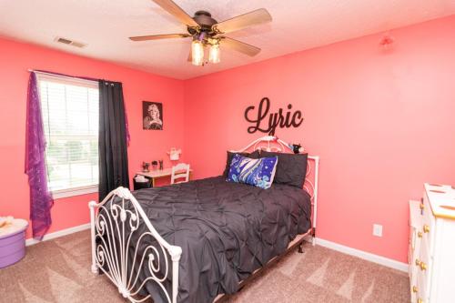 137Hemingway-0124