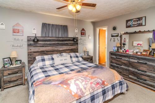 147Woodmont-0046