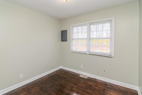 149Delmont-0166