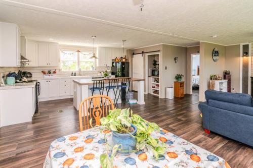 15001Hwy2004-0023