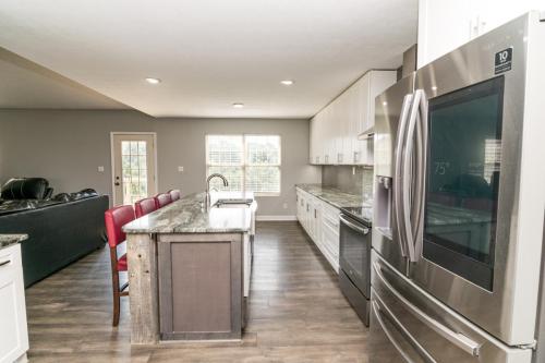 1531AaronBarnett-0107