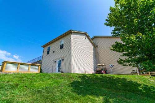 1531AaronBarnett-0316