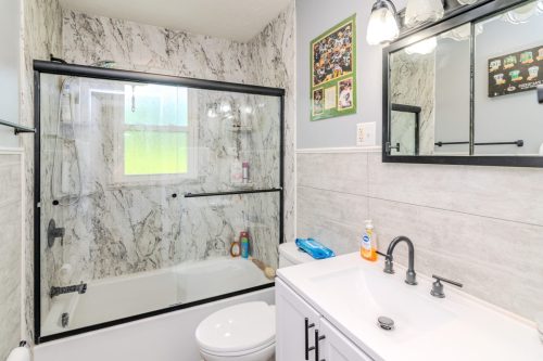 1541EastCollege-0026