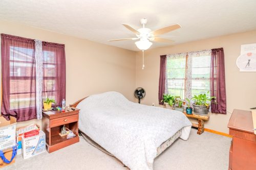 1541EastCollege-0038