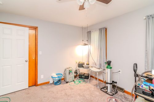 1541EastCollege-0048