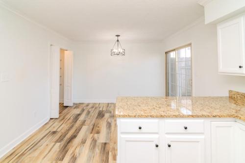 155RegencyPoint-0038