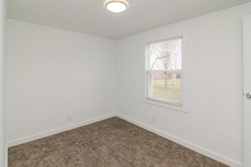 161ErvinSlone-0045