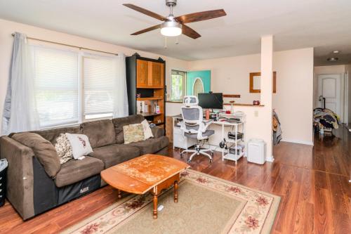 1686Stockton-0037