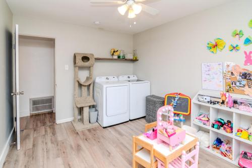 1718Charleston-0077