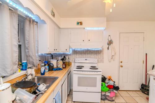 1736Costigan-0028