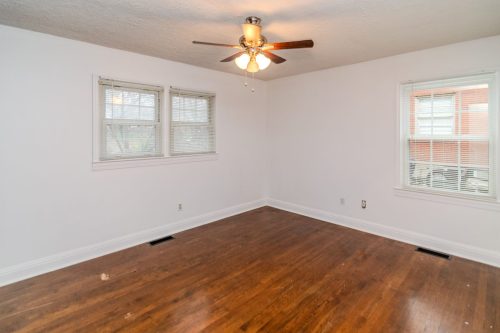 4-MASTERBEDROOM174StWilliam-0043