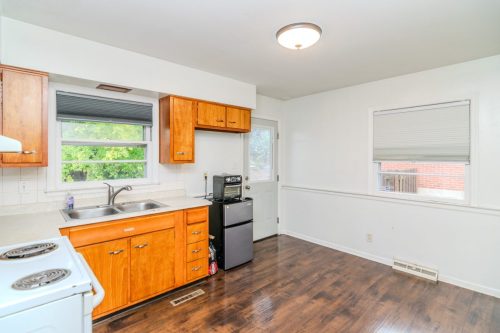 1932SpringStation-0010