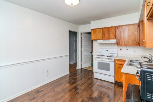 1932SpringStation-0018