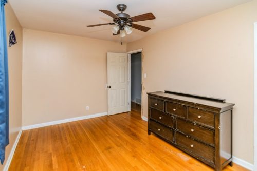 1932SpringStation-0032