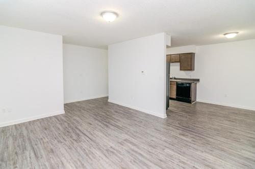 200HillNDale510-0193
