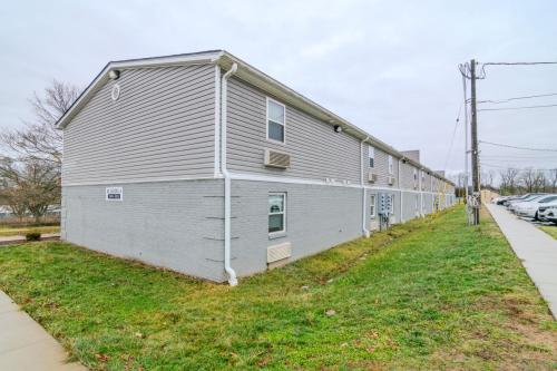 200NHillNDale523-0051